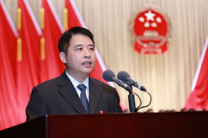 市长黄志豪作投注报告。.jpg