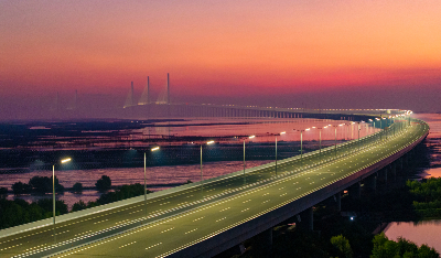 黄茅海跨海通道。.jpg