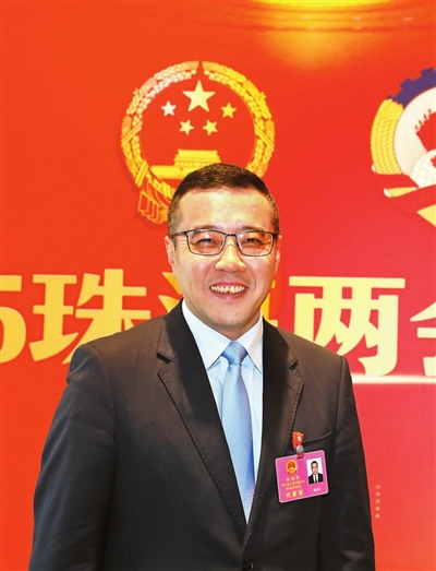 经开区管委会主任侯文涛.jpg