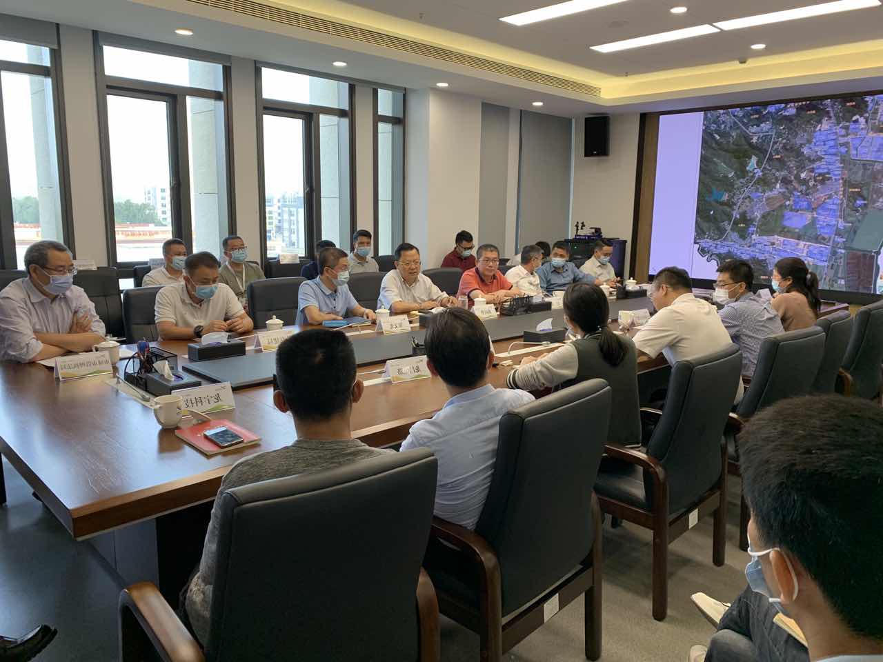 现场办公会议.jpg