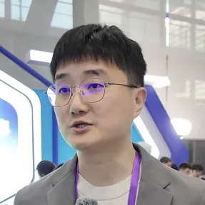 段锐.png